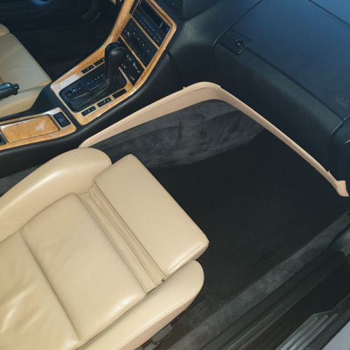 E31 BMW seria 8 dywaniki welurowe czarne Syndykat dywany.jpg